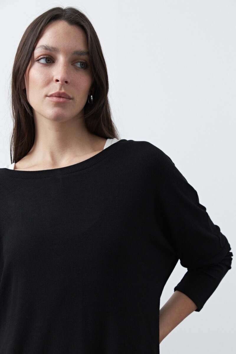 REMERA VALERIE Negro