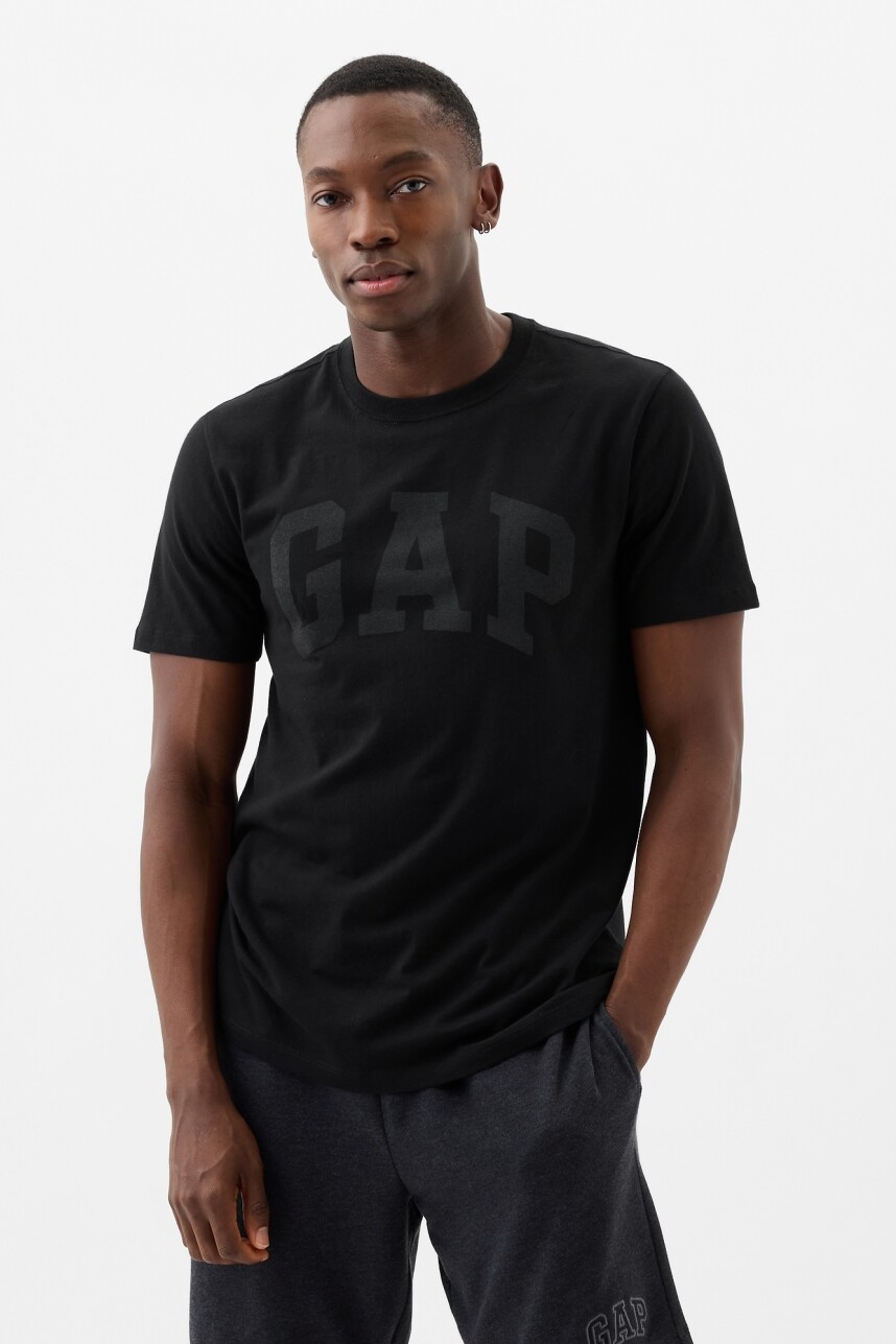 Remera Logo Gap Manga Corta Hombre True Black V2 2