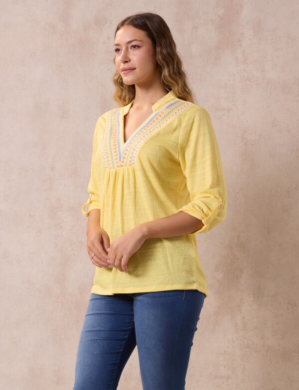 Blusa Bordada AMARILLO