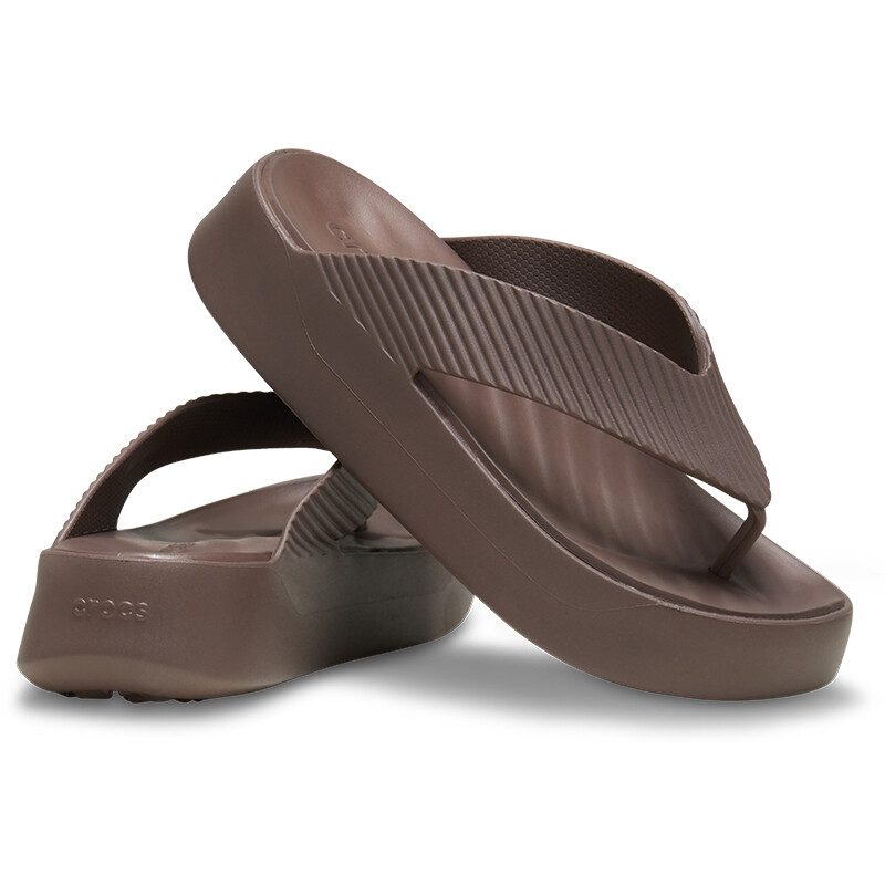Sandalias Crocs Getaway Groove Platform Flip Marrón