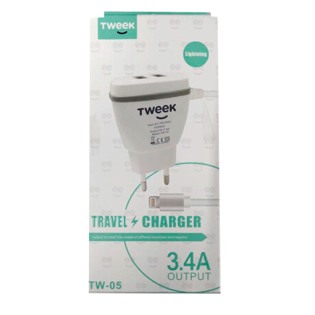 Cargador de pared doble USB y Lightning cableado 3.4A Cargador de pared doble USB y Lightning cableado 3.4A