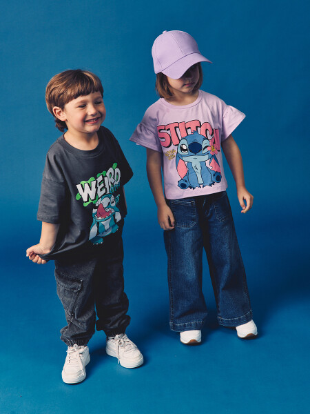 REMERA STITCH EYE LILA