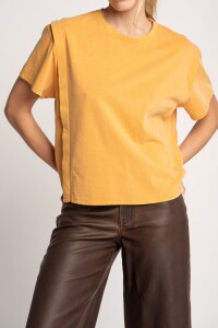 Remera Algodón Mamga Corta Amarillo Mostaz