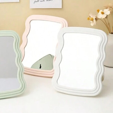 Espejo color pastel ondeado con soporte trasero Verde