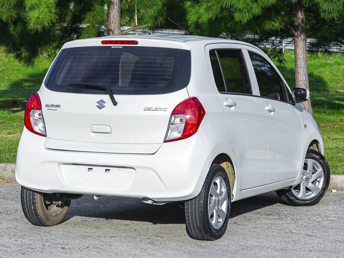 Suzuki Celerio GL 1.0 Extra Full | Permuta / Financia Suzuki Celerio GL 1.0 Extra Full | Permuta / Financia