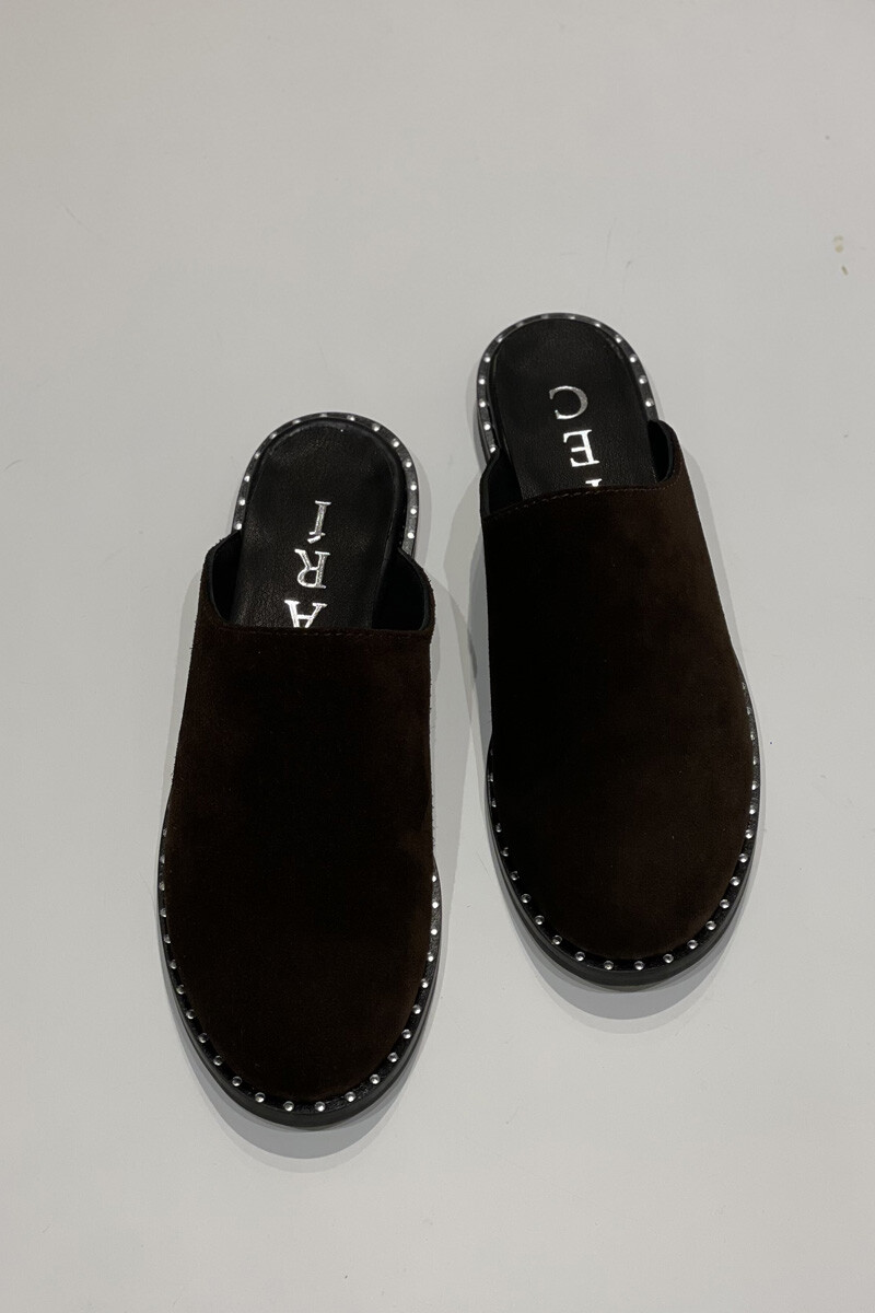 Sueco Flat Chocolate