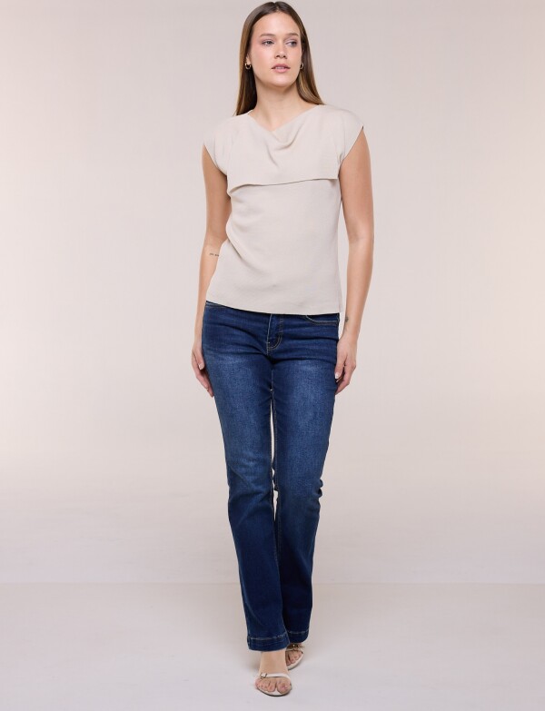 Buzo Con Solapa BEIGE