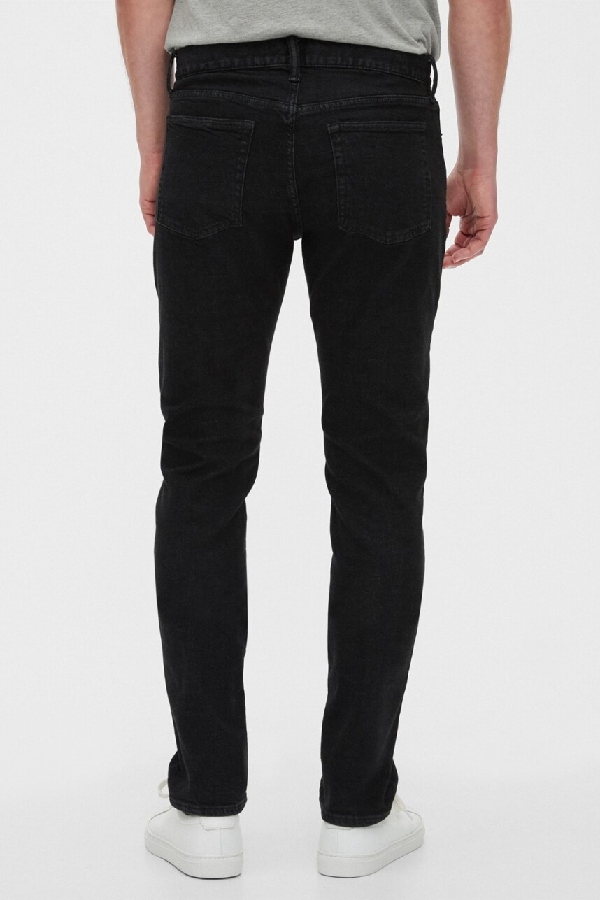 Jean Slim Taper Hombre Washed Black