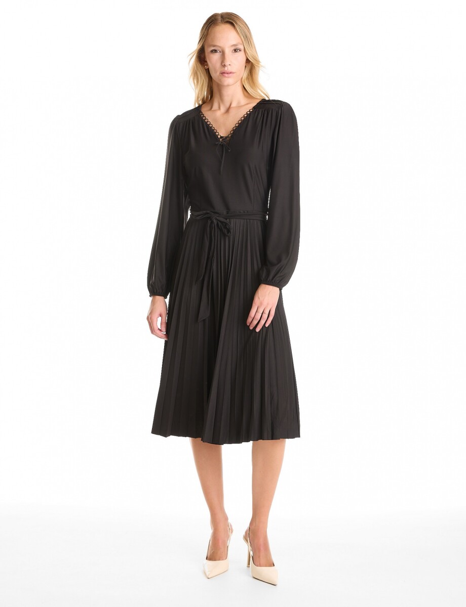 Vestido Falda Plisada - Negro 