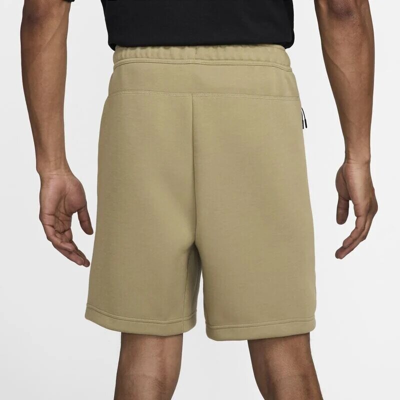 SHORT NIKE TECH FLEECE SHORT NIKE TECH FLEECE