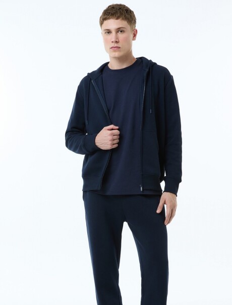 CAMPERA BÁSICA UNISSEX AZUL OSCURO