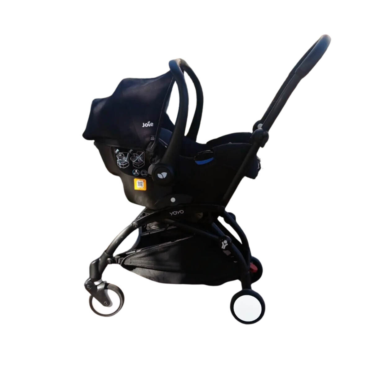 Estructura Black Stokke YOYO y Silla de auto Joie 