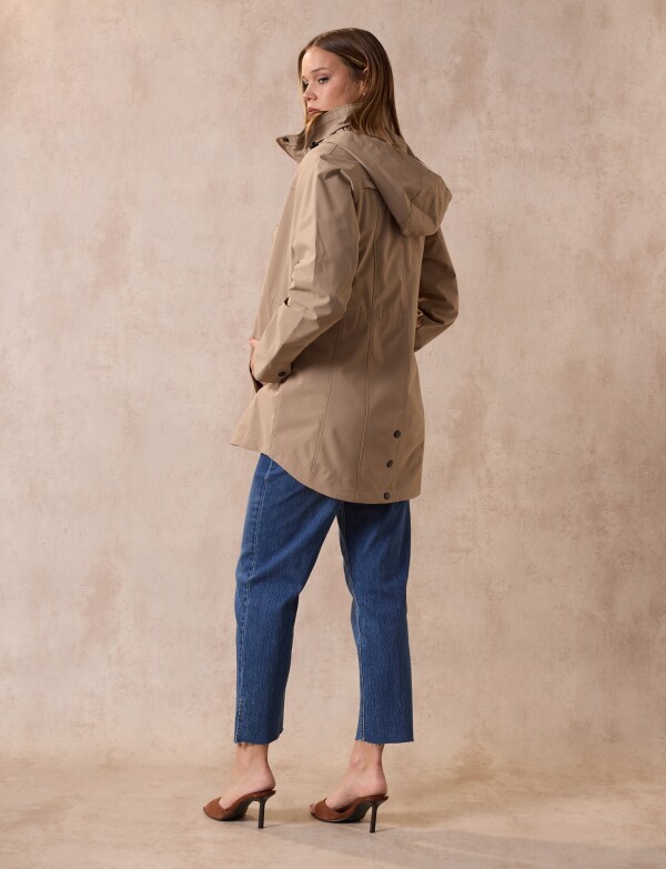 Campera Impermeable BEIGE