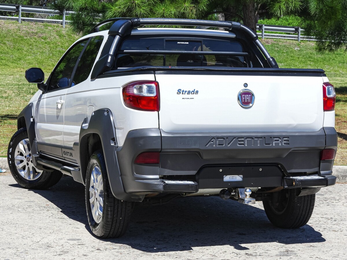 Fiat Strada Adventure 1.6 DC| Permuta / Financia Fiat Strada Adventure 1.6 DC| Permuta / Financia