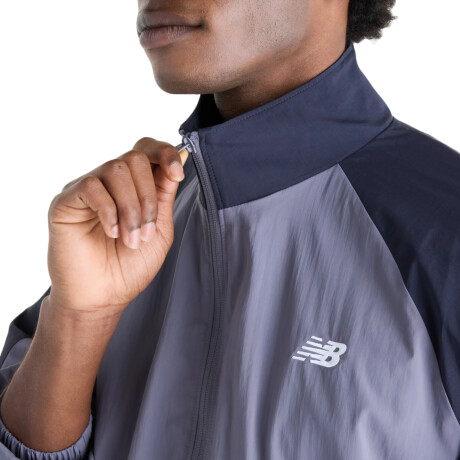 Campera New Balance Sport Legacy Jacket Purple