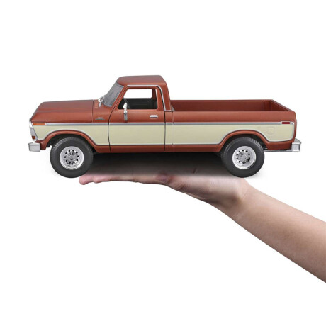 Auto De Colección Maisto 1979 Ford F1 Pick-Up Truck Escala 1:18