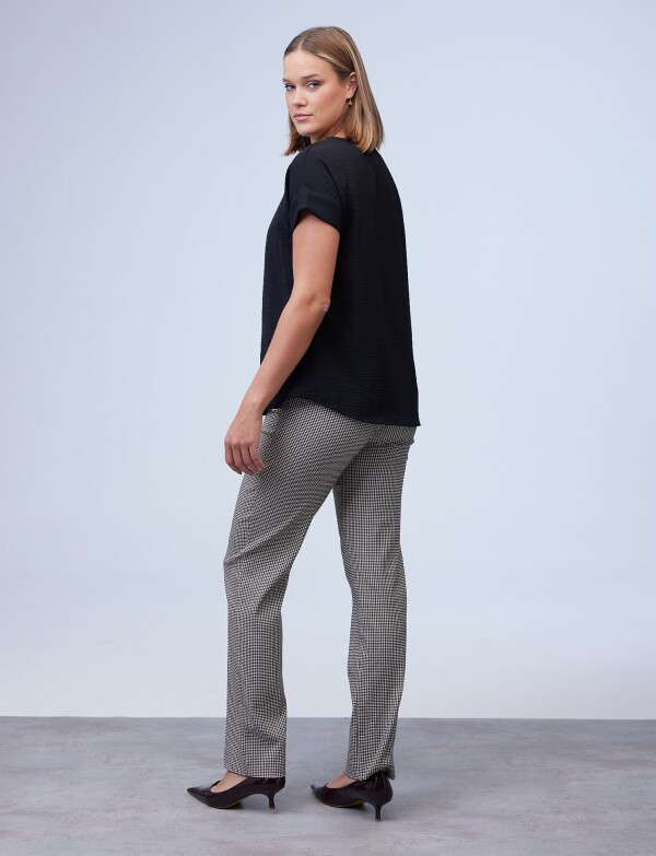 Blusa Solid NEGRO