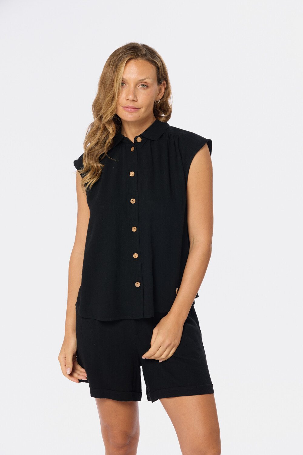 CAMISA DE LINO Negro