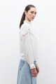 Camisa con puntilla calada blanco