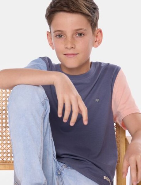 REMERA LISA COMBINADA Lila