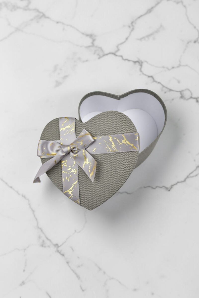 Caja Rigida Corazon 18 cm - GRIS 