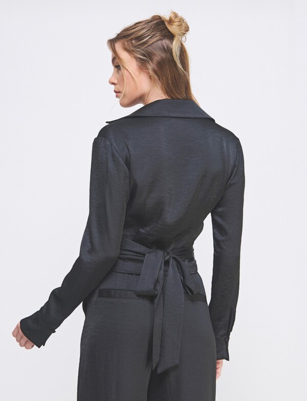 Blusa Cruzada NEGRO