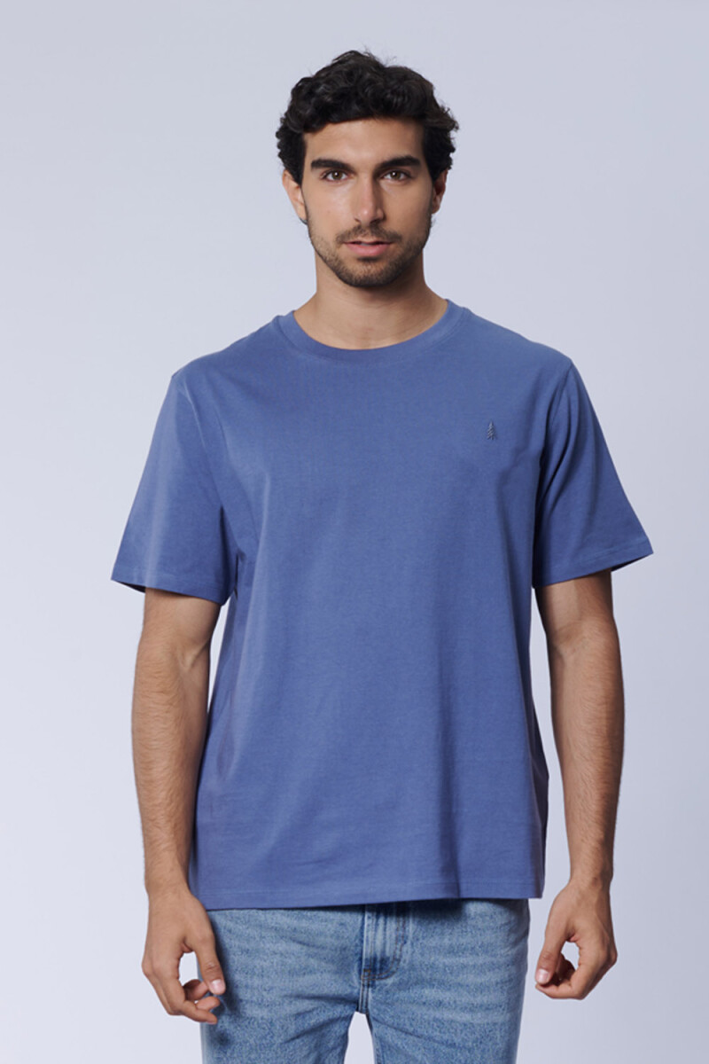 Remera Bordado Azul