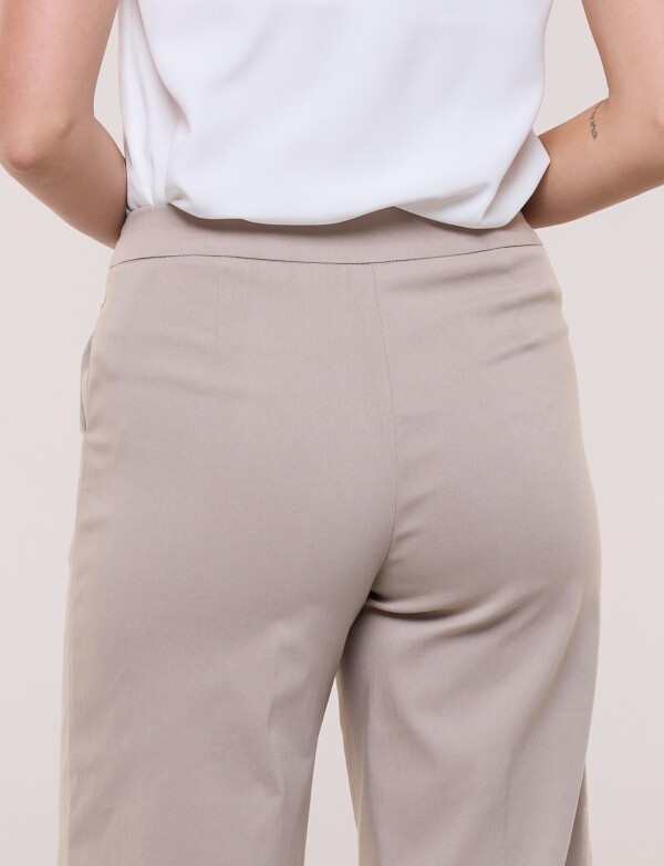 Pantalón Crop Con Botones TOSTADO