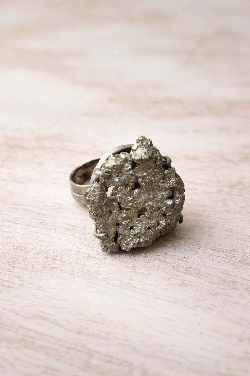 Raw Stone Ring Galáctico