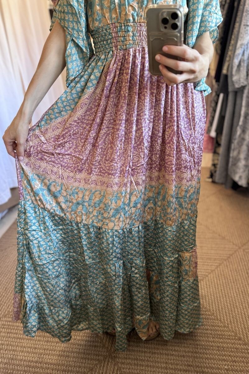 Vestido kiilpan seda Tonos rosa y celeste