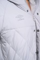 Campera puffy umbro capitoneada larga con capucha Gris