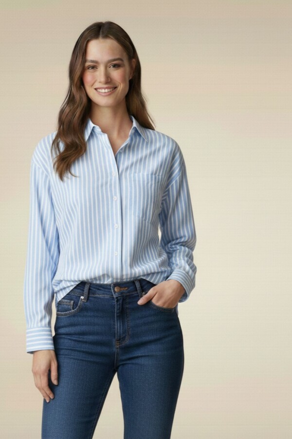 Camisa Casual. Celeste