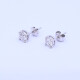 Caravanas oro 18k blanco y brillantes engarce 4 puntas. Caravanas oro 18k blanco y brillantes engarce 4 puntas.