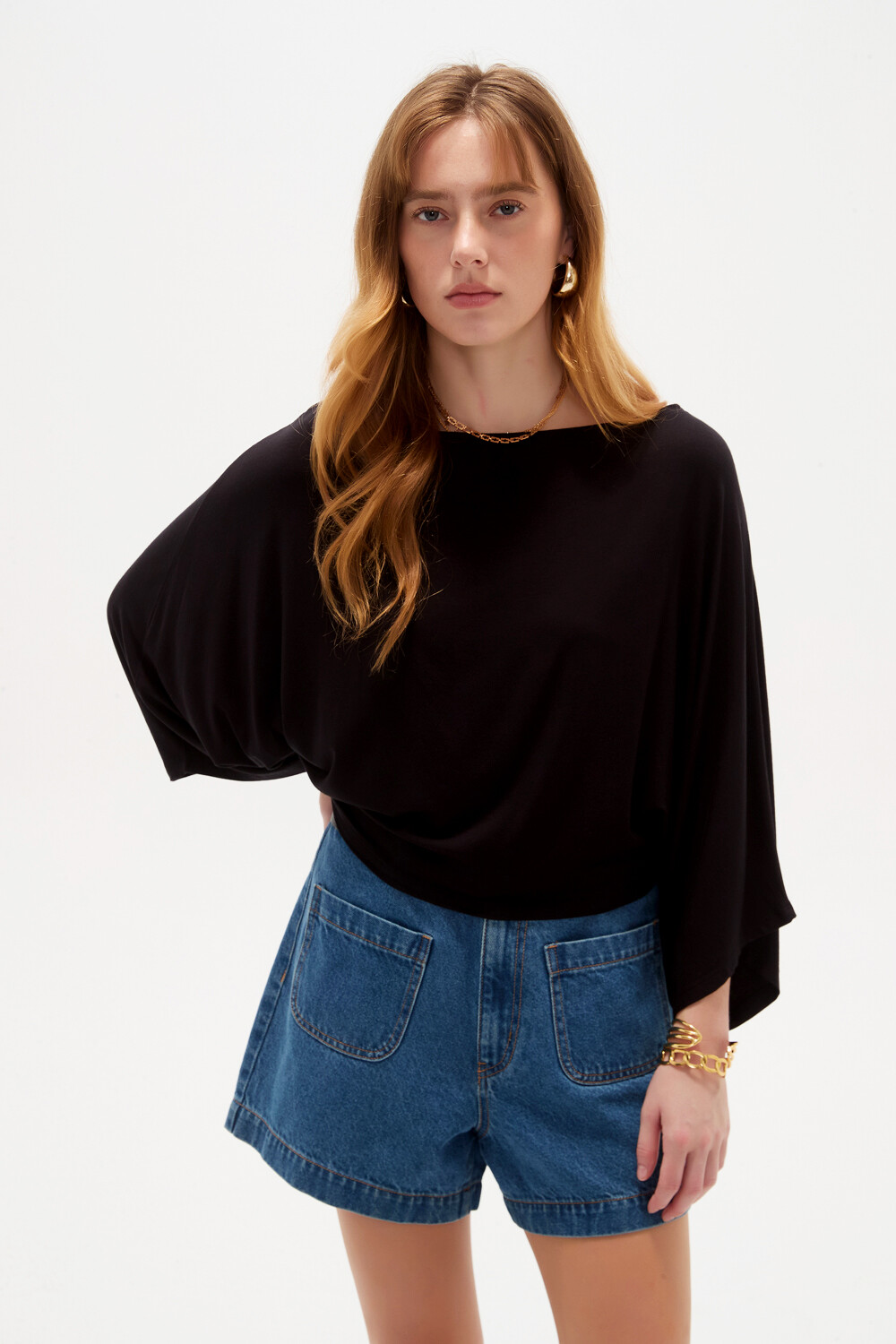 Remera Amapi Negro