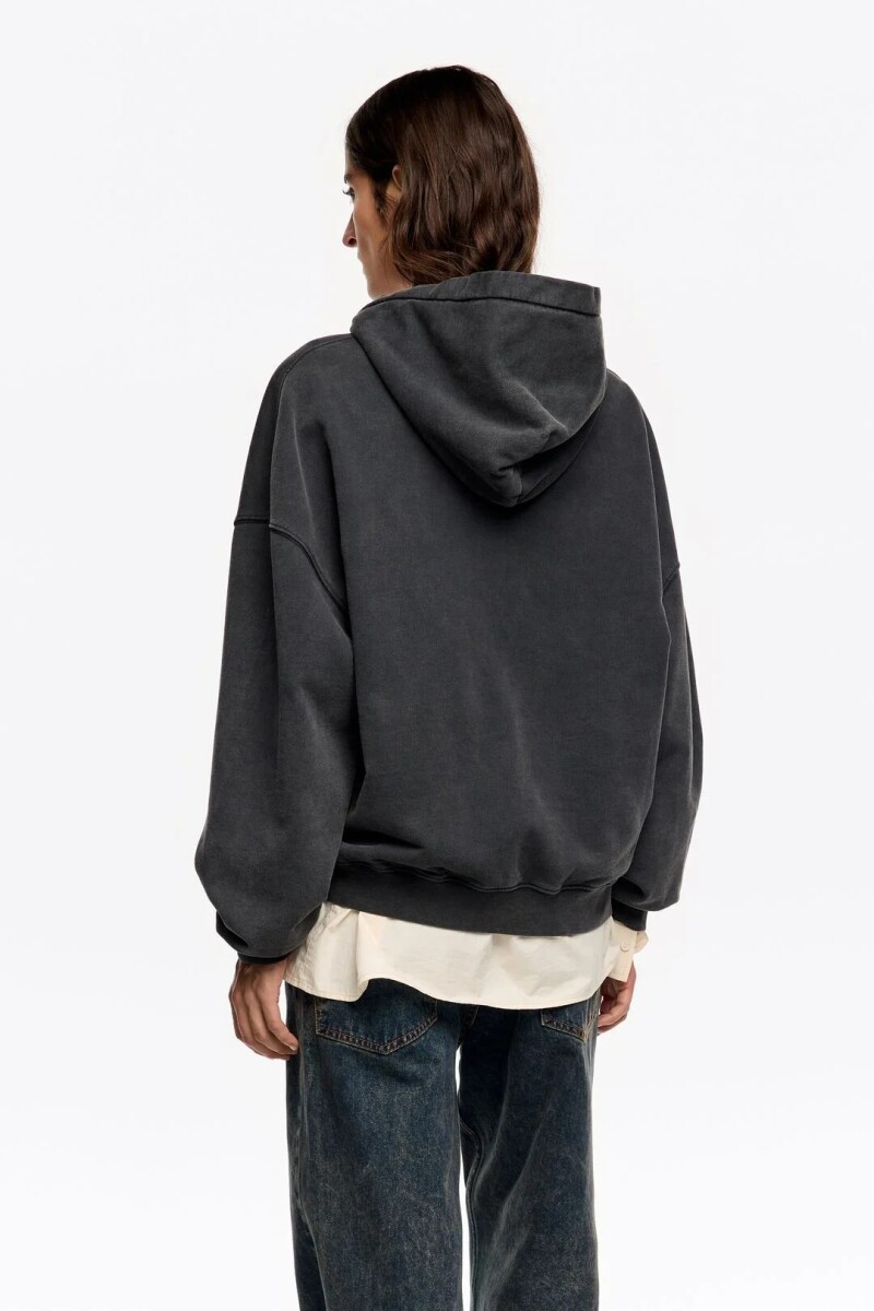 HOODIE ESTAMPADO Negro