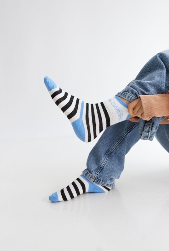 Socks Rule Crudo
