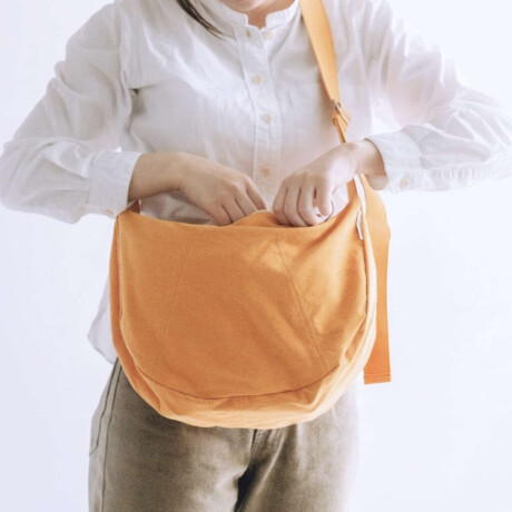 Bolso Bandolera Cruzado – Liviano y Cómodo Amarillo