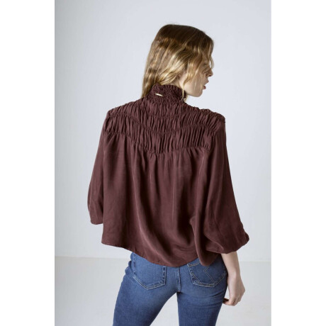 Blusa Runa Brownie