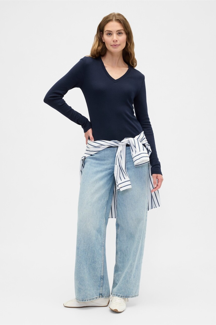 Remera Manga Larga Cuello V Mujer Navy Uniform