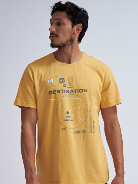 Camiseta manga corta estampada Destination mostaza