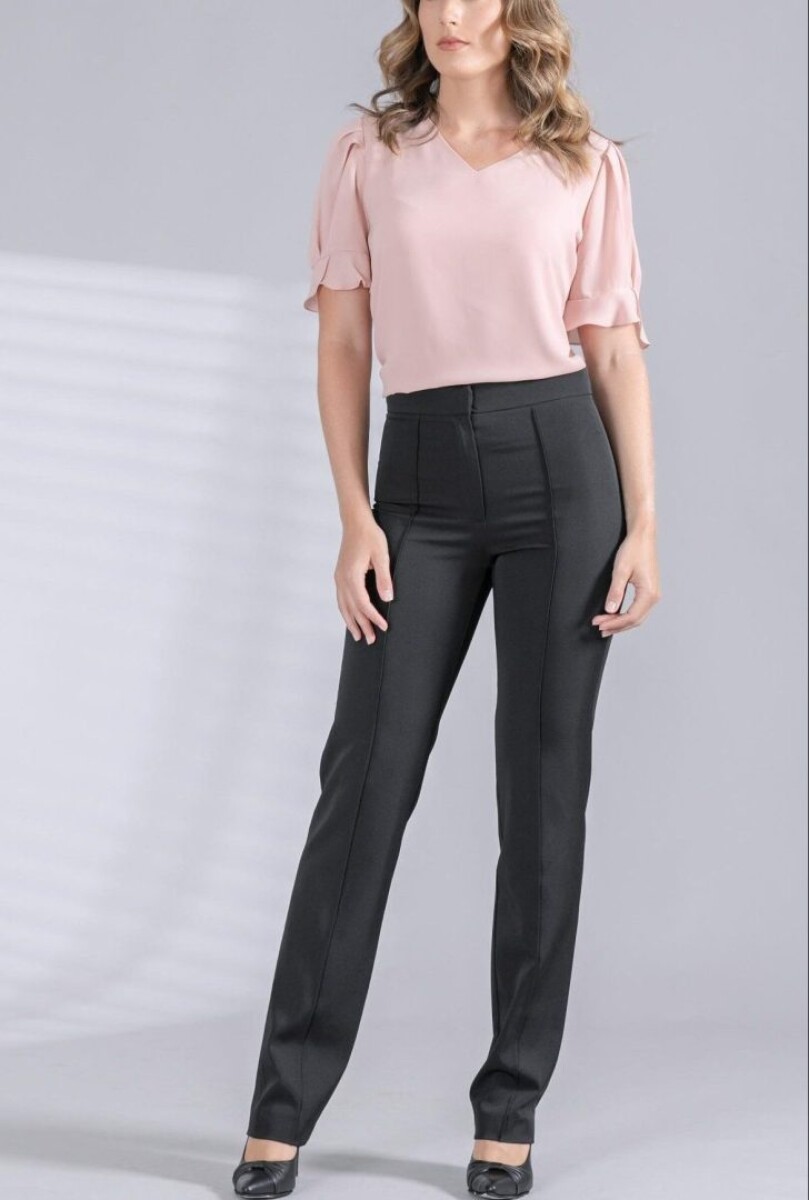 Pantalón Corte Recto. 