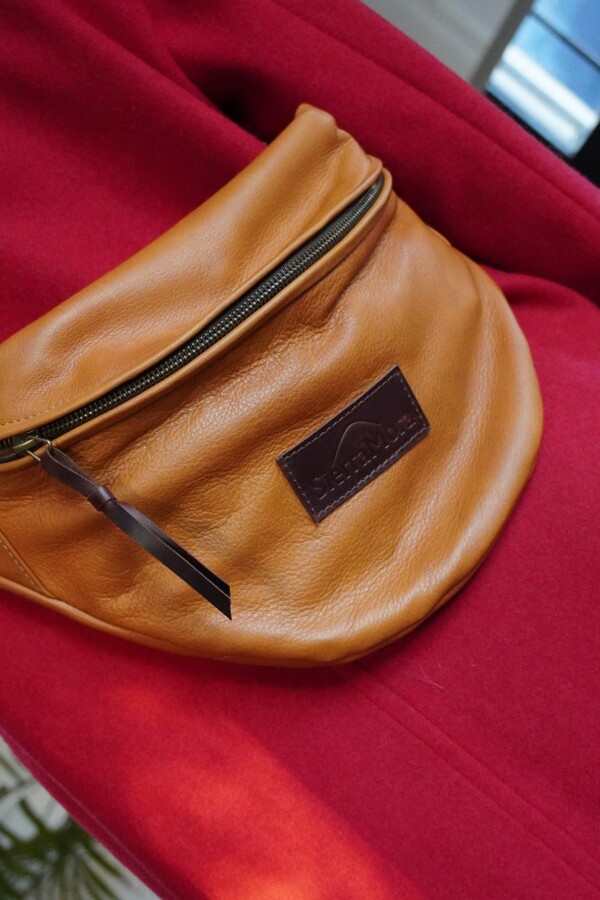 Leather Fanny Pack Camel