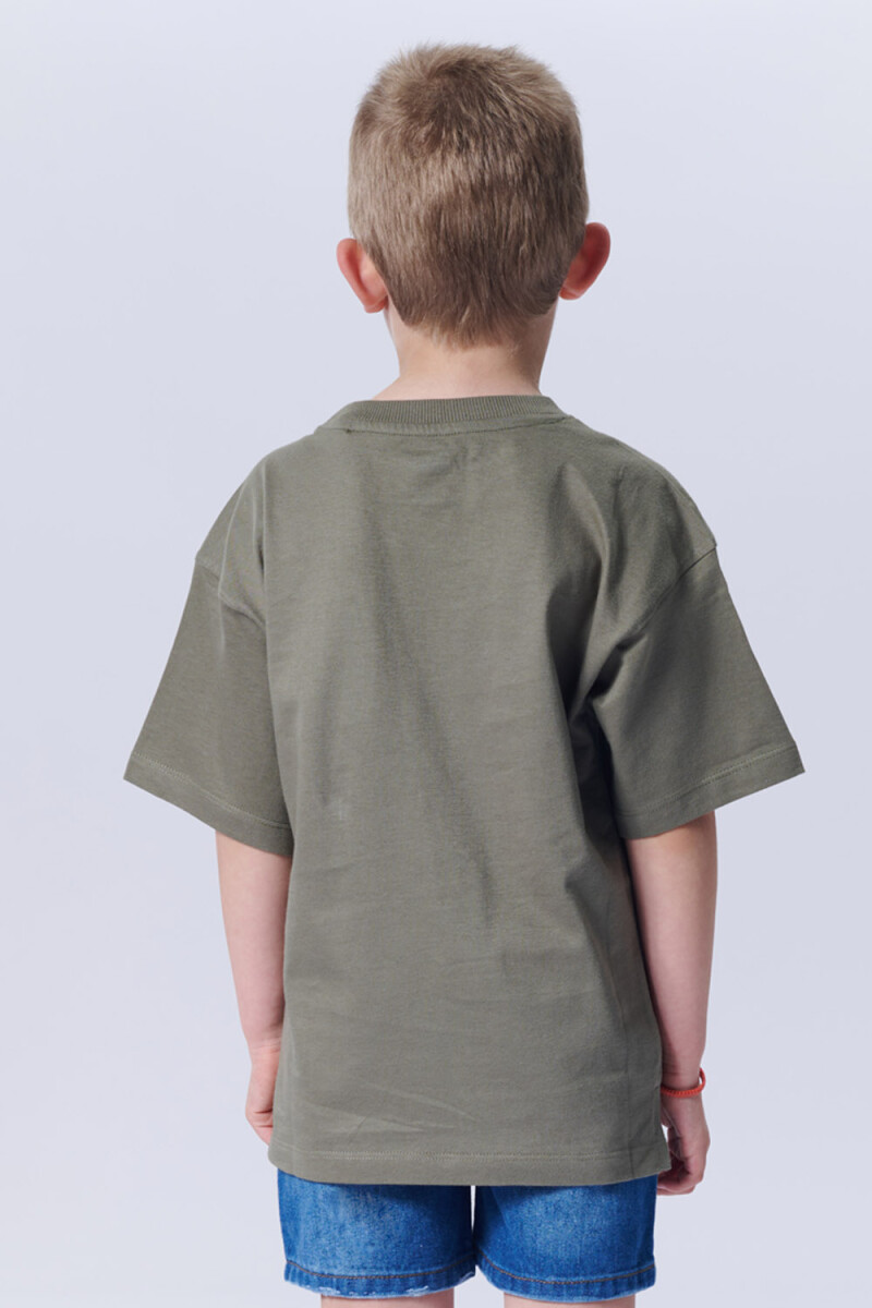 Remera Oversize Bolsillo Verde