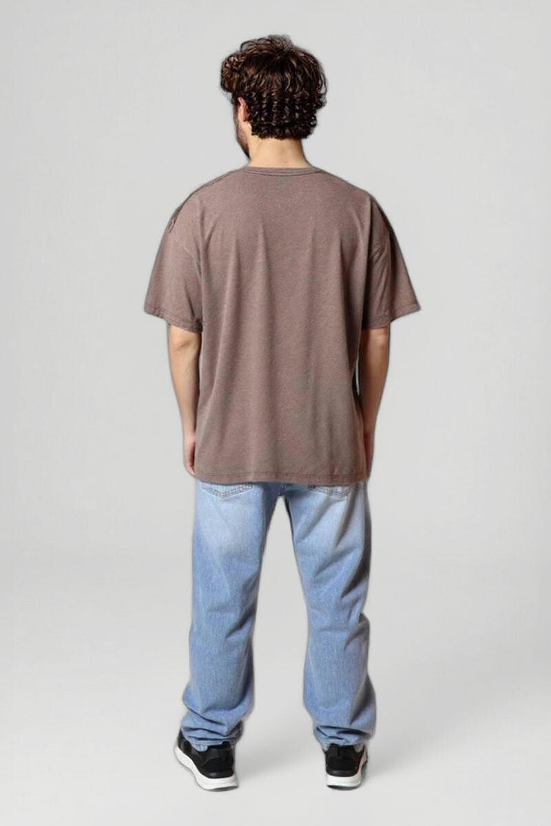 Remera Axel Marrón