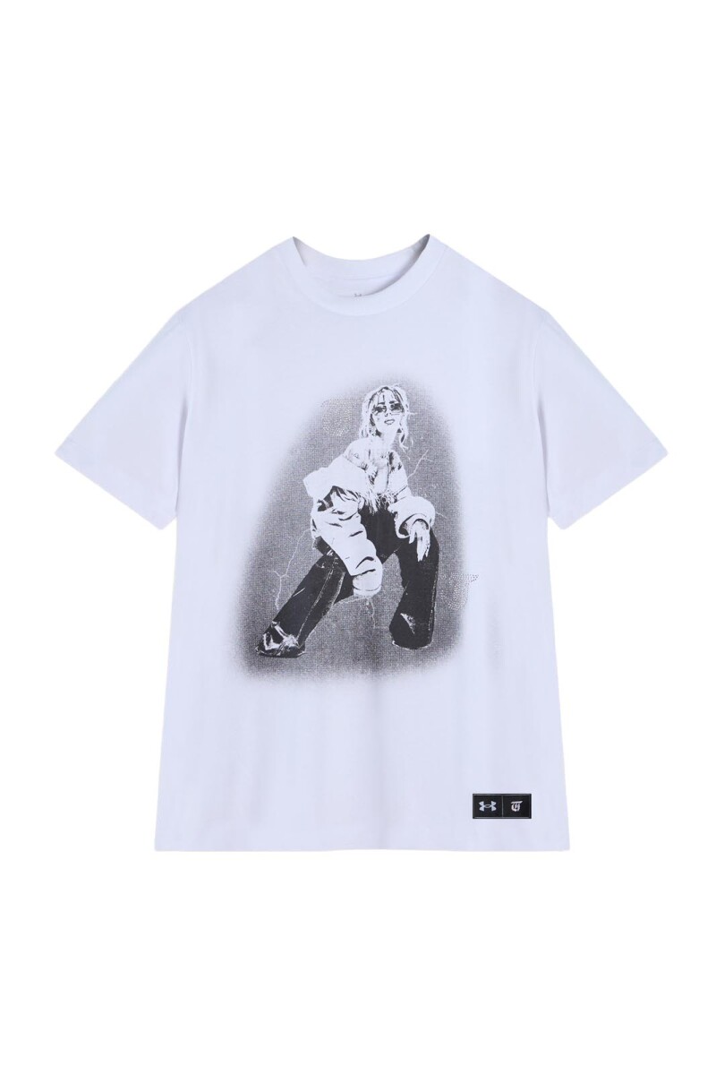 REMERA UNDER ARMOUR TINI FUTTTURA Mujer 6018083-100 - Blanco 