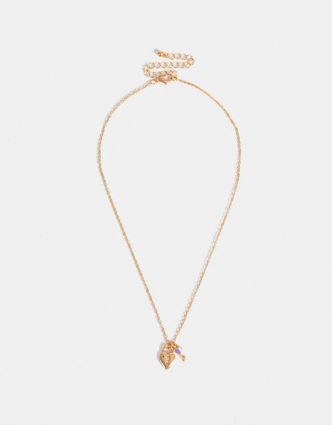 Cadena Corta con Dije Con corazón Cadena Corta Con Dije Corazón - Dorado