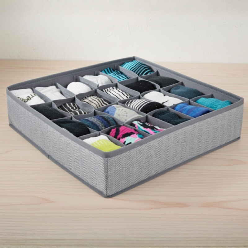 Organizador con 24 reparticiones en TNT GRIS