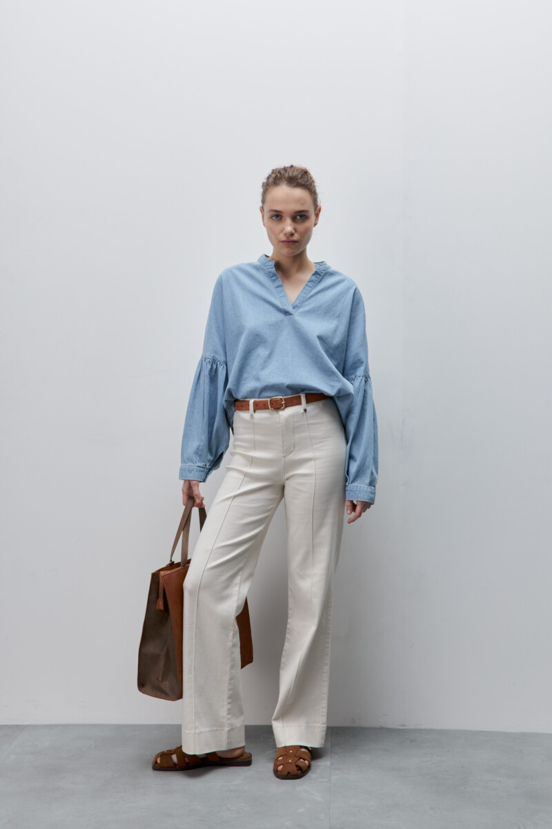 BLUSA TOPO Celeste