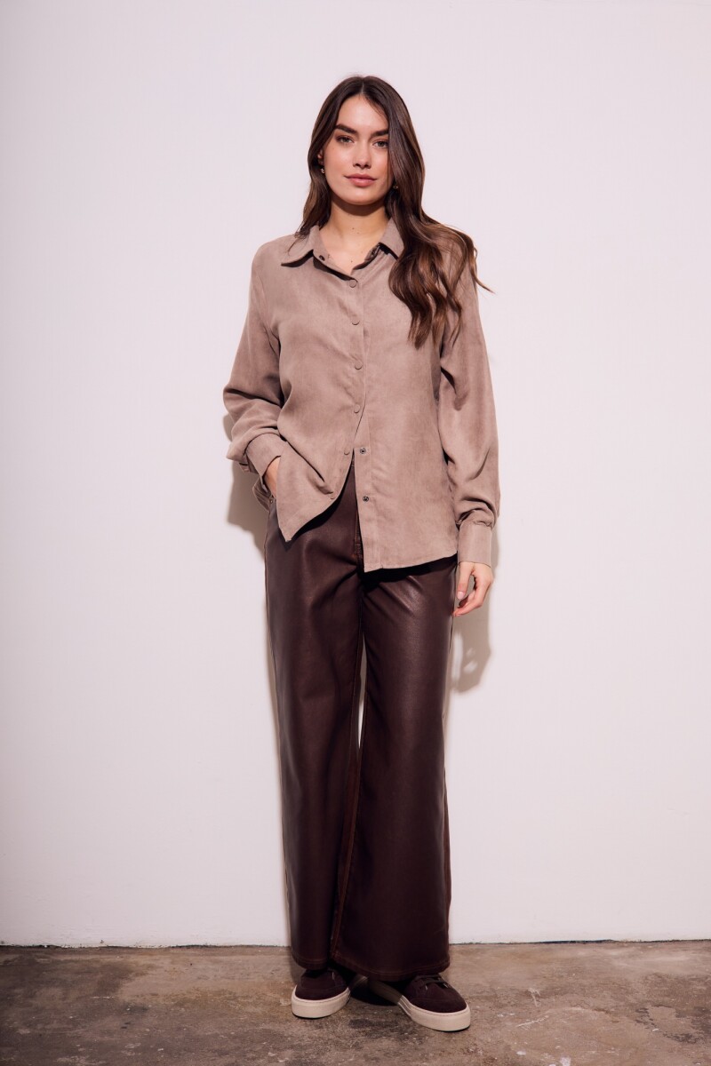Camisa Gamuza Vegana Mocha