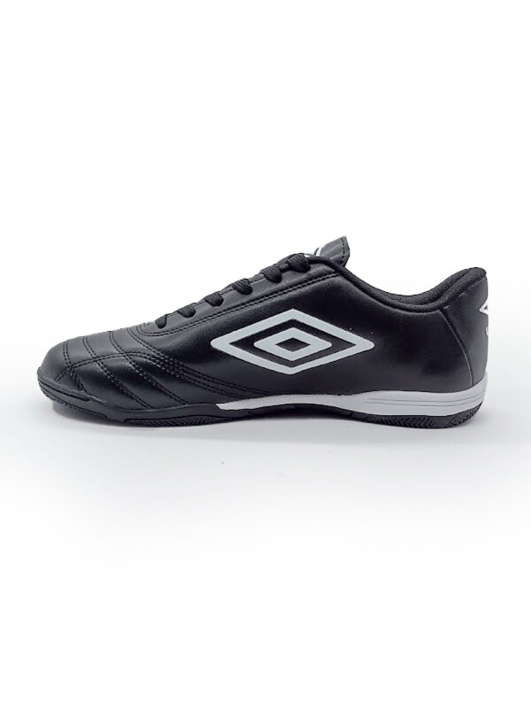 Calzado Classic II.IC Umbro Hombre 029